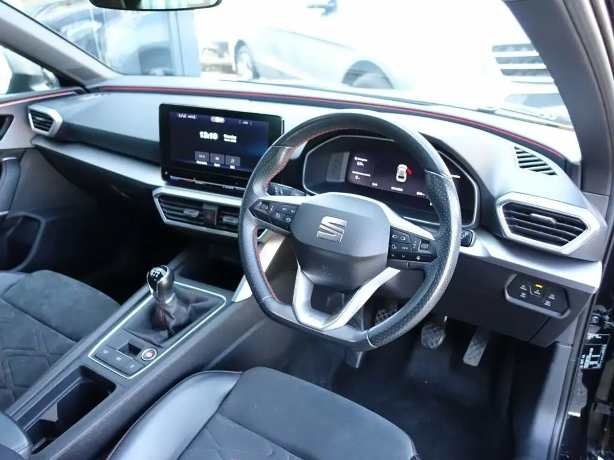 2021-seat-leon-15-tsi-evo-fr-sport-130ps-hatchback-big-11
