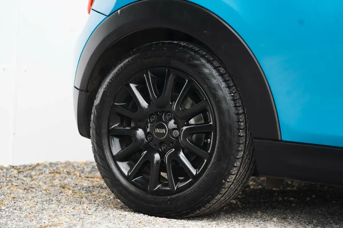 2016-mini-cooper-15td-cooper-d-ss-hatchback-3d-big-17