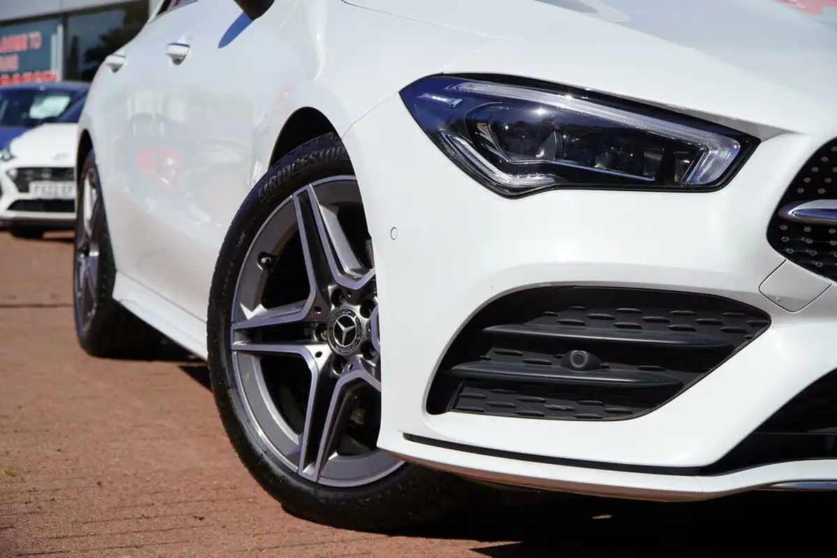 2022-mercedes-benz-cla-13-cla-180-amg-line-premium-plus-coupe-4d-big-1