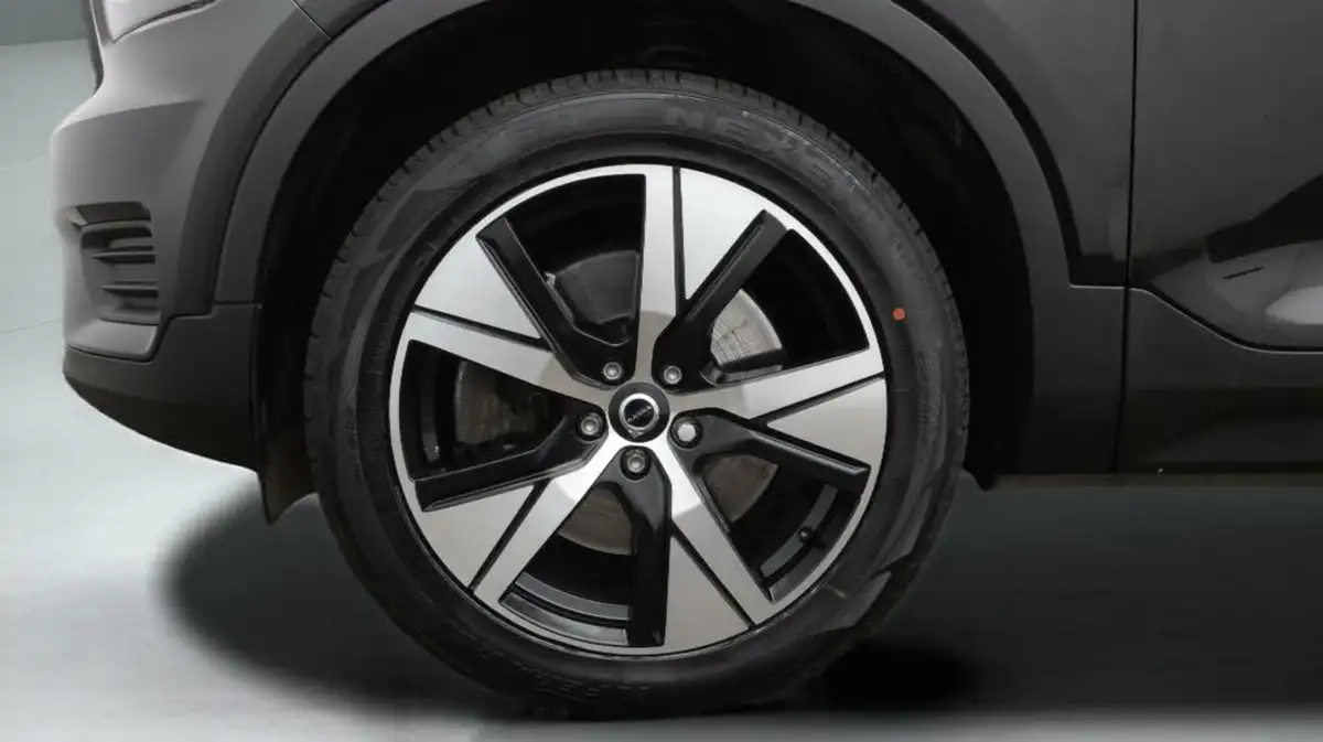 2021-volvo-xc40-15-t5-r-design-262bhp-big-18