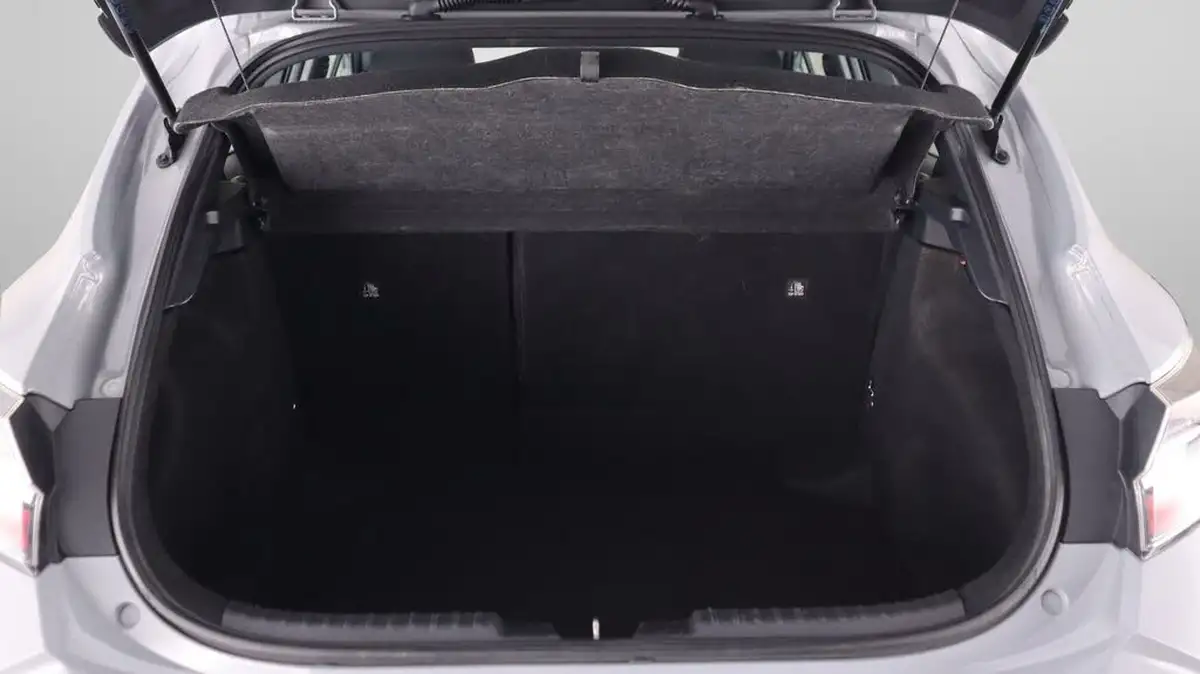 2020-toyota-corolla-12-vvt-i-icon-tech-trk-hatchback-big-17