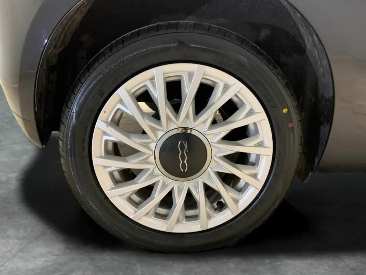 2019-fiat-500-12-lounge-ss-big-29