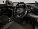 2022-toyota-yaris-cross-15-vvt-i-icon-small-16