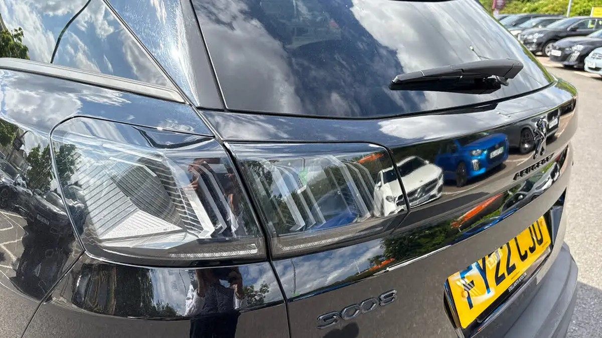 2022-peugeot-3008-suv-15-bluehdi-gt-premium-big-42