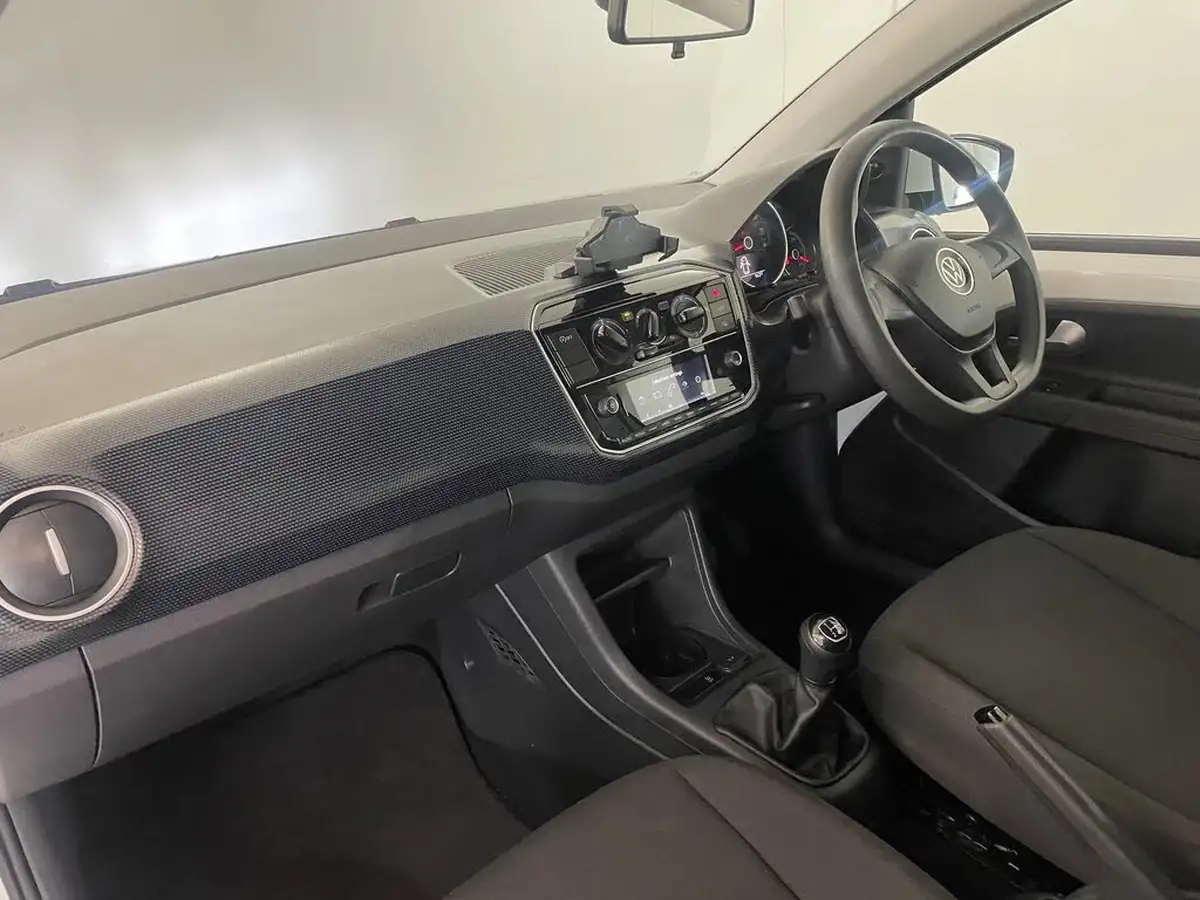 2021-volkswagen-up-10-up-65ps-sre-bmt-evo-3d-big-21