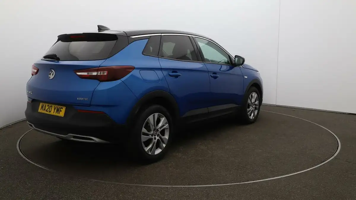 2020-vauxhall-grandland-x-12-sri-nav-big-52