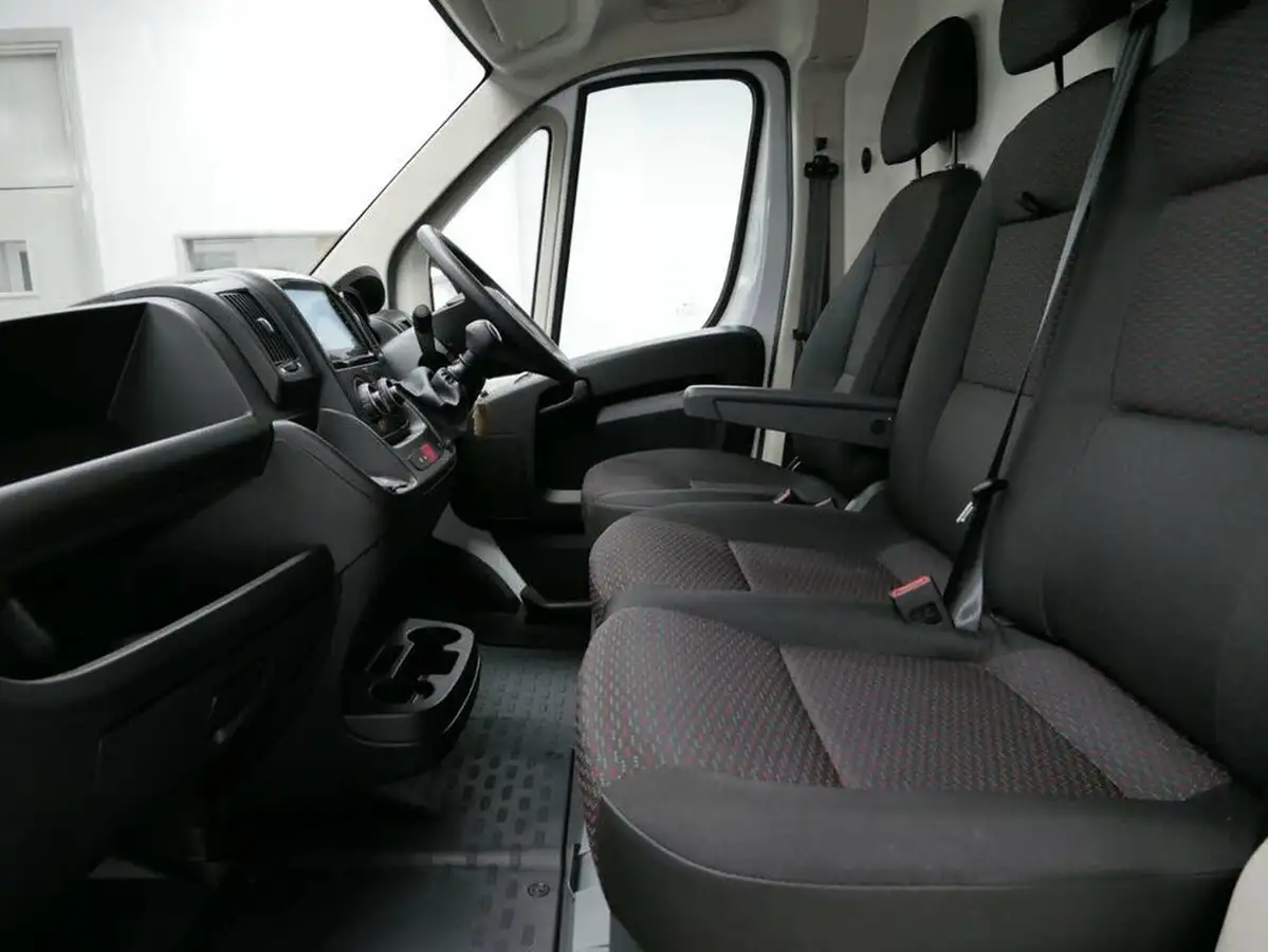 2023-citroen-relay-22bluehdi-35-l4h2-heavy-enterprise-edition-big-16