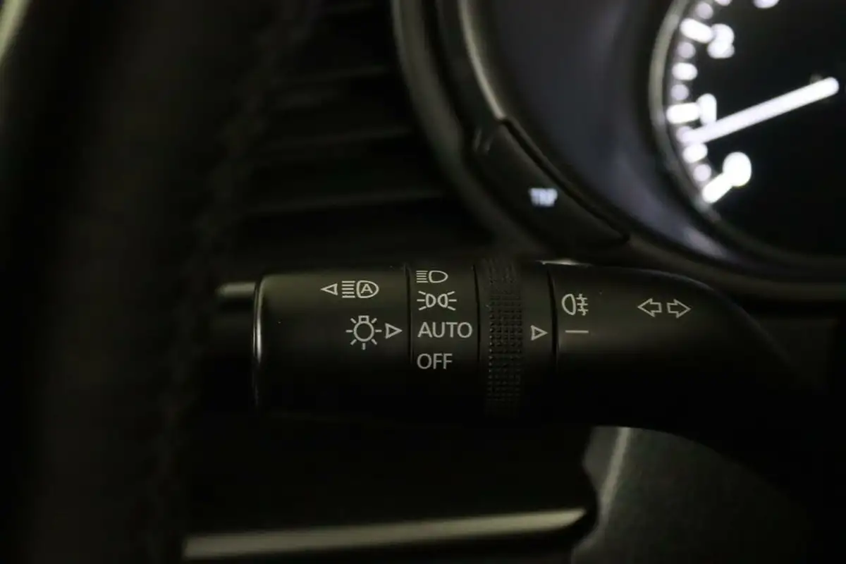 2023-mazda-cx-30-20-e-skyactiv-g-se-l-lux-big-21