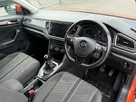 2018-volkswagen-t-roc-10-tsi-se-ss-small-17