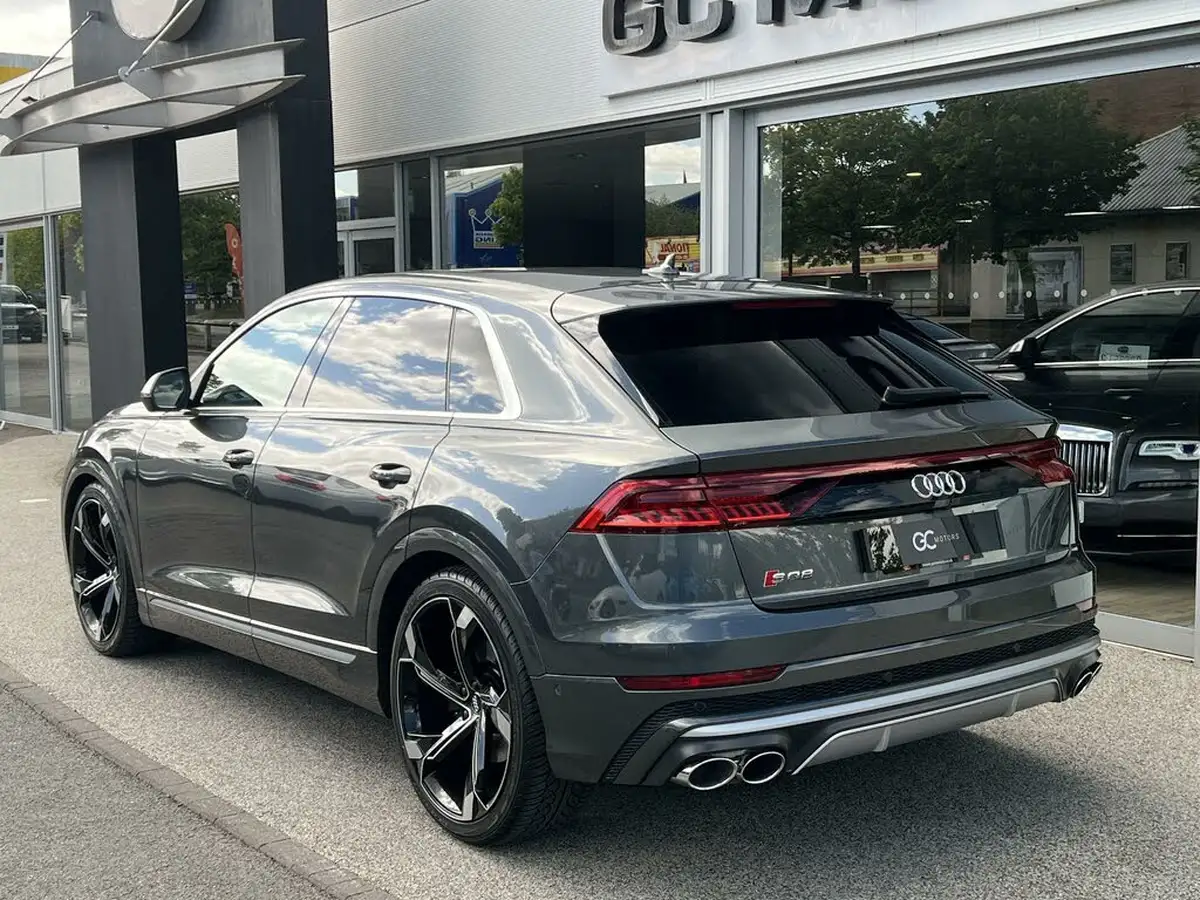 2020-audi-sq8-40tdi-big-5