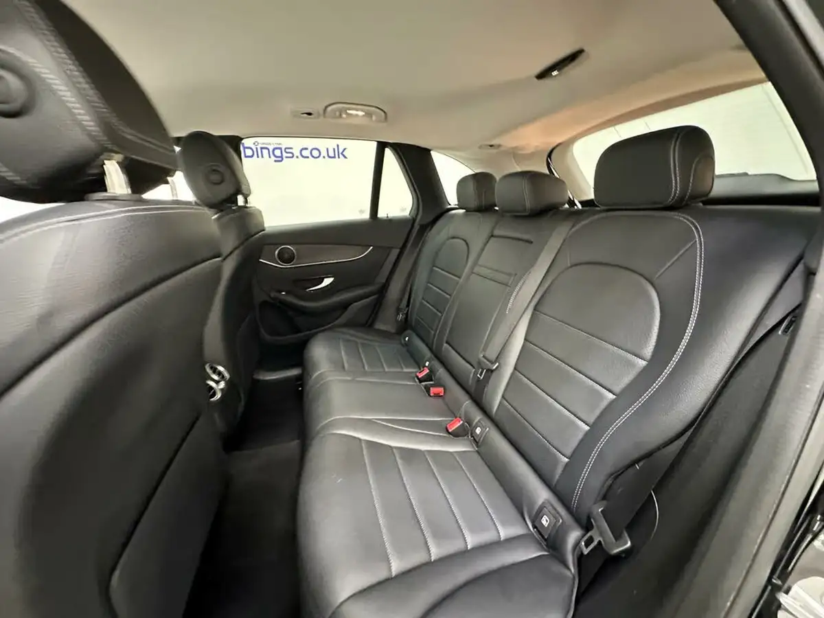 2018-mercedes-benz-glc-class-21d-glc220d-sport-ss-station-wagon-5d-big-24