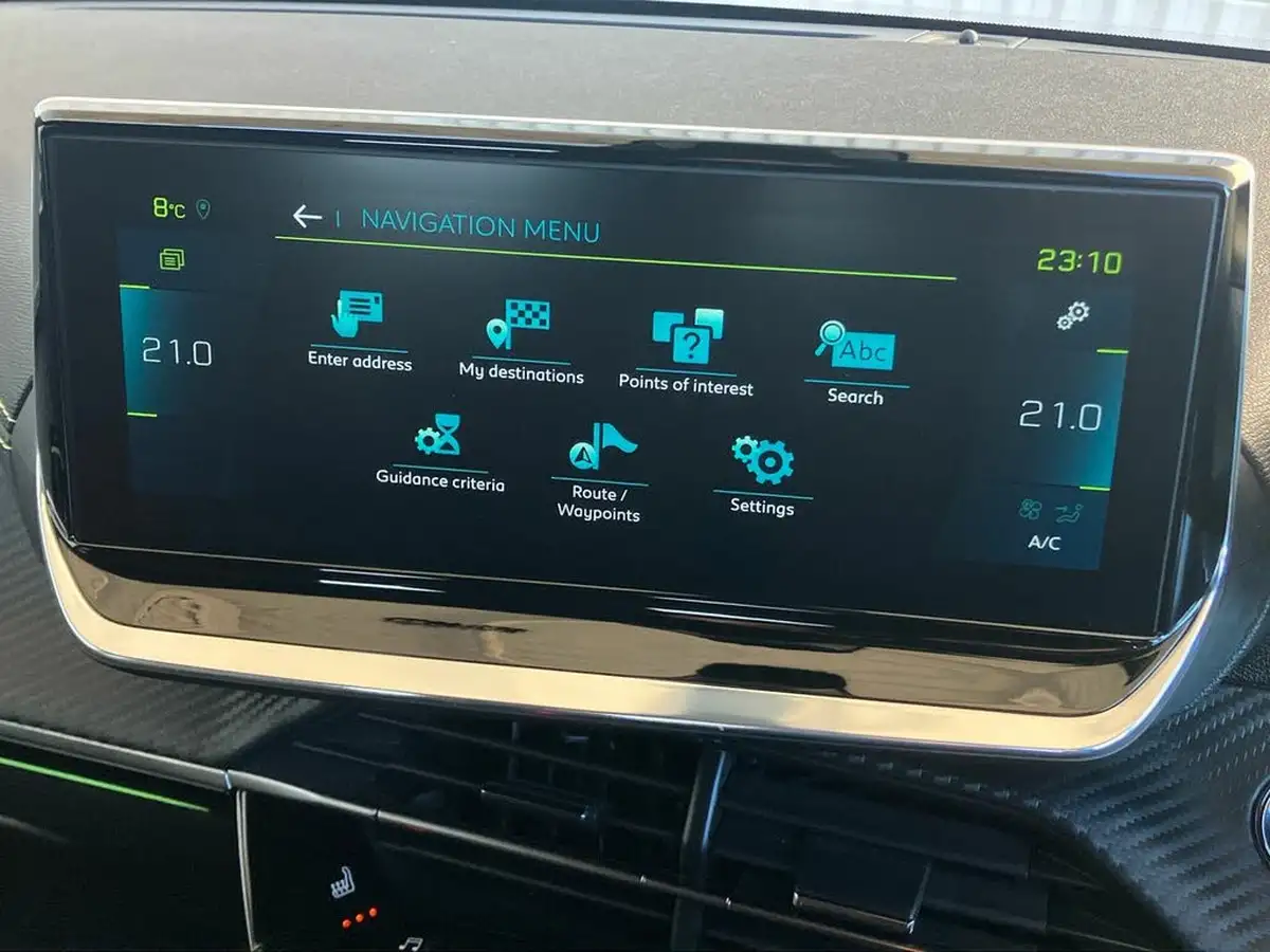 2021-peugeot-2008-suv-e-gt-50kwh-big-30