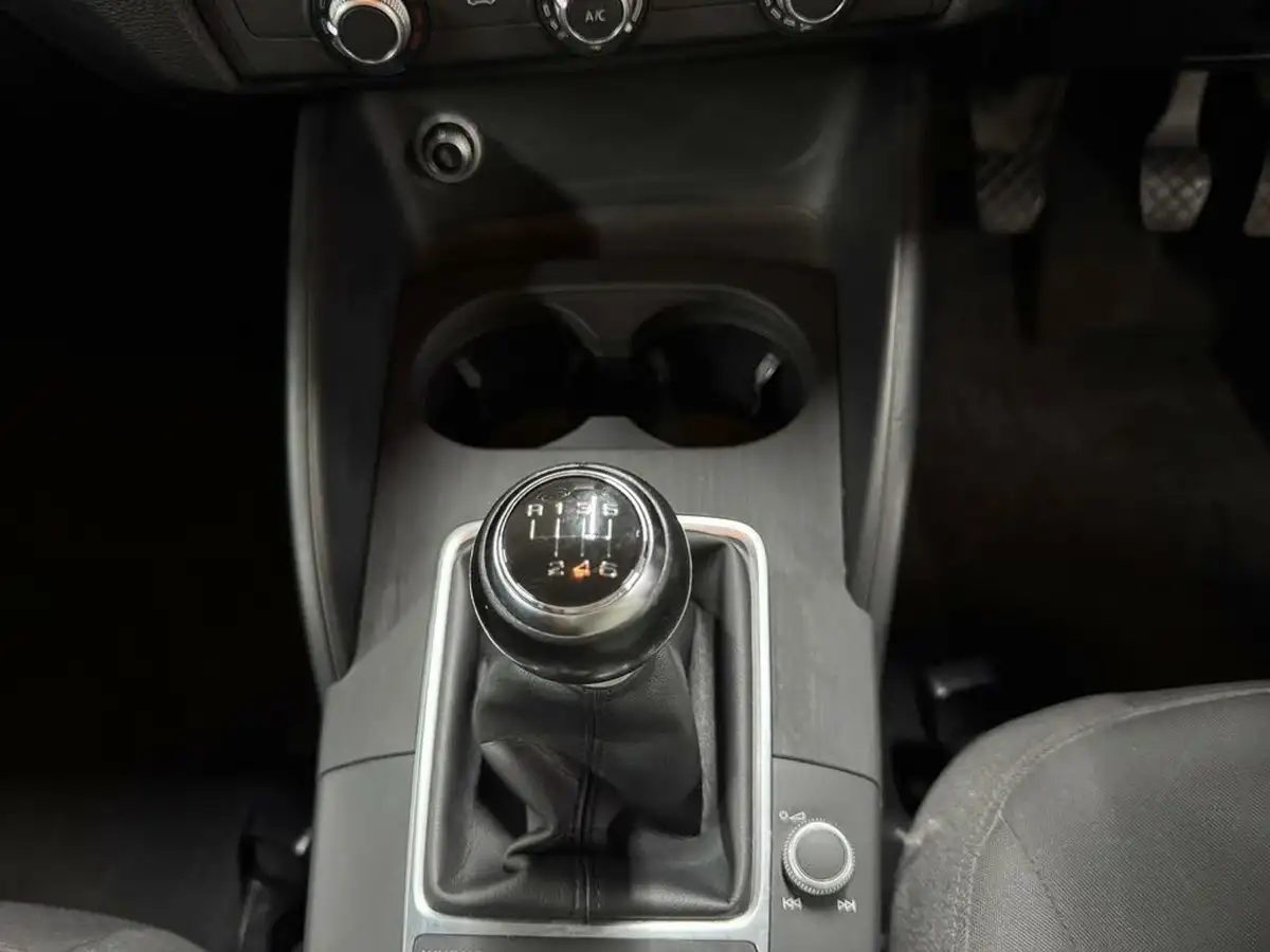 2016-audi-a3-10-tfsi-se-hatchback-3d-big-40