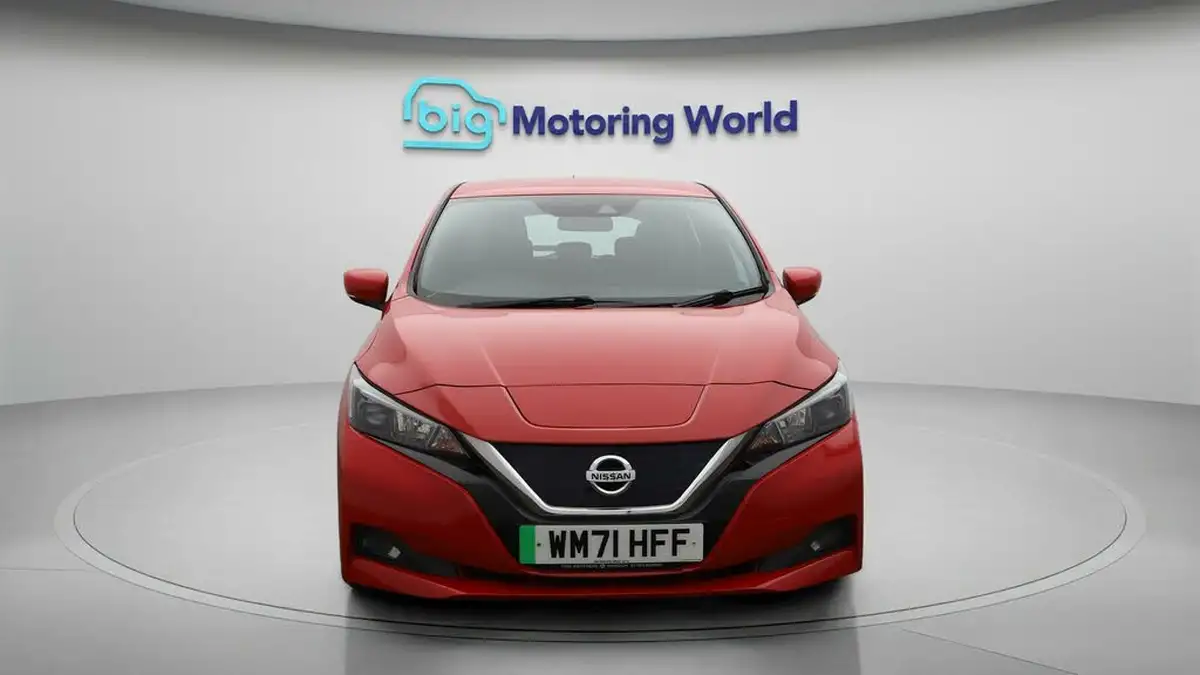 2022-nissan-leaf-e-acenta-big-2