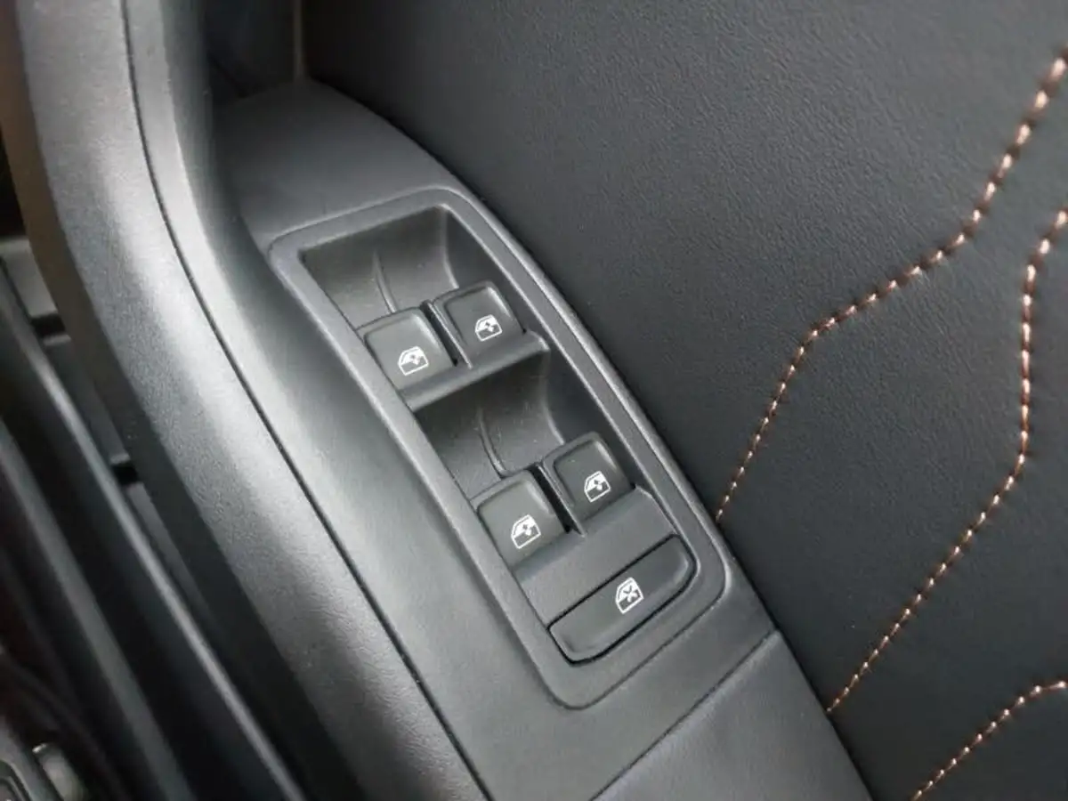 2024-cupra-ateca-15-ecotsi-v2-big-11