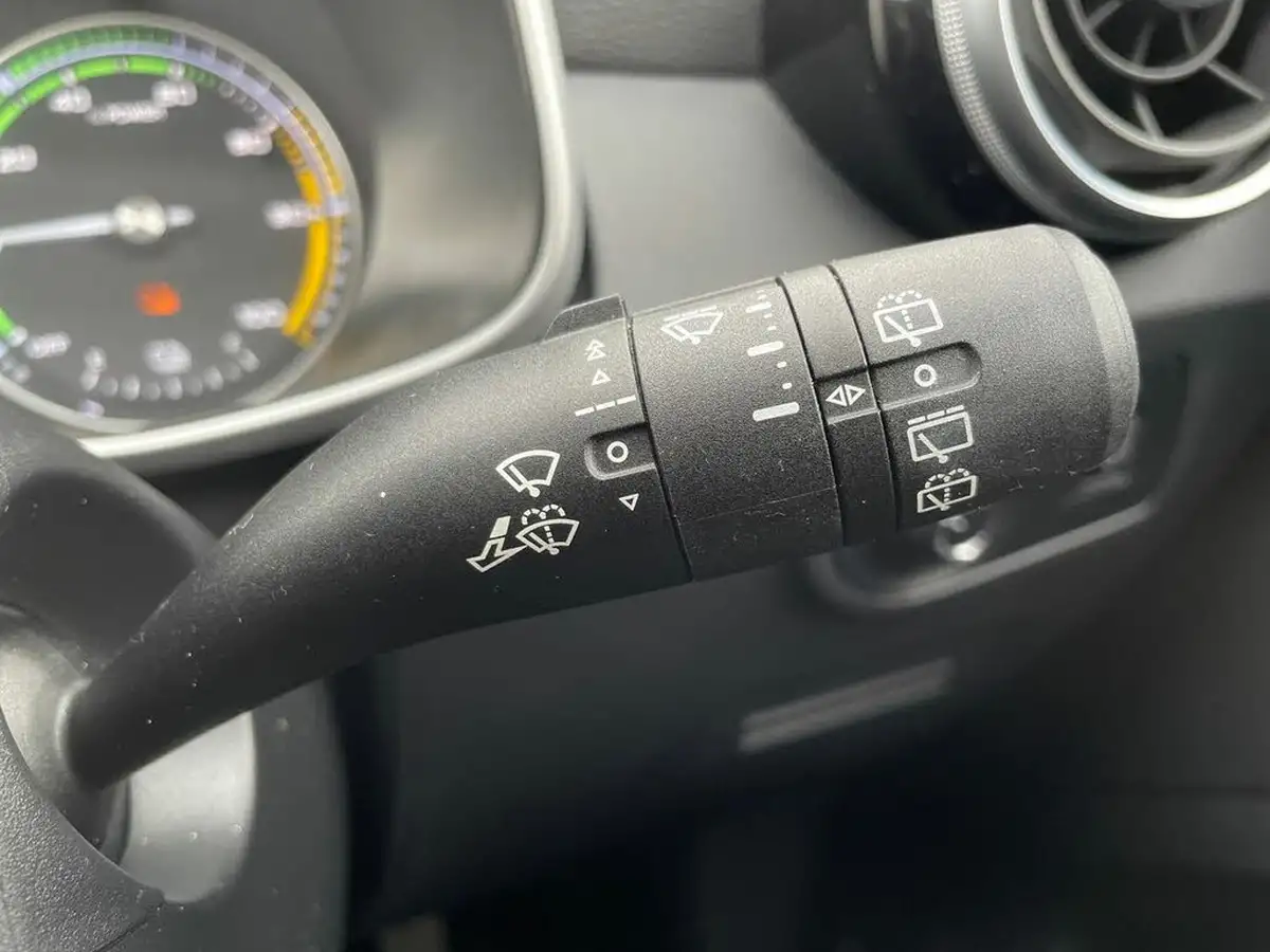 2021-mg-zs-suv-e-excite-ev-big-41