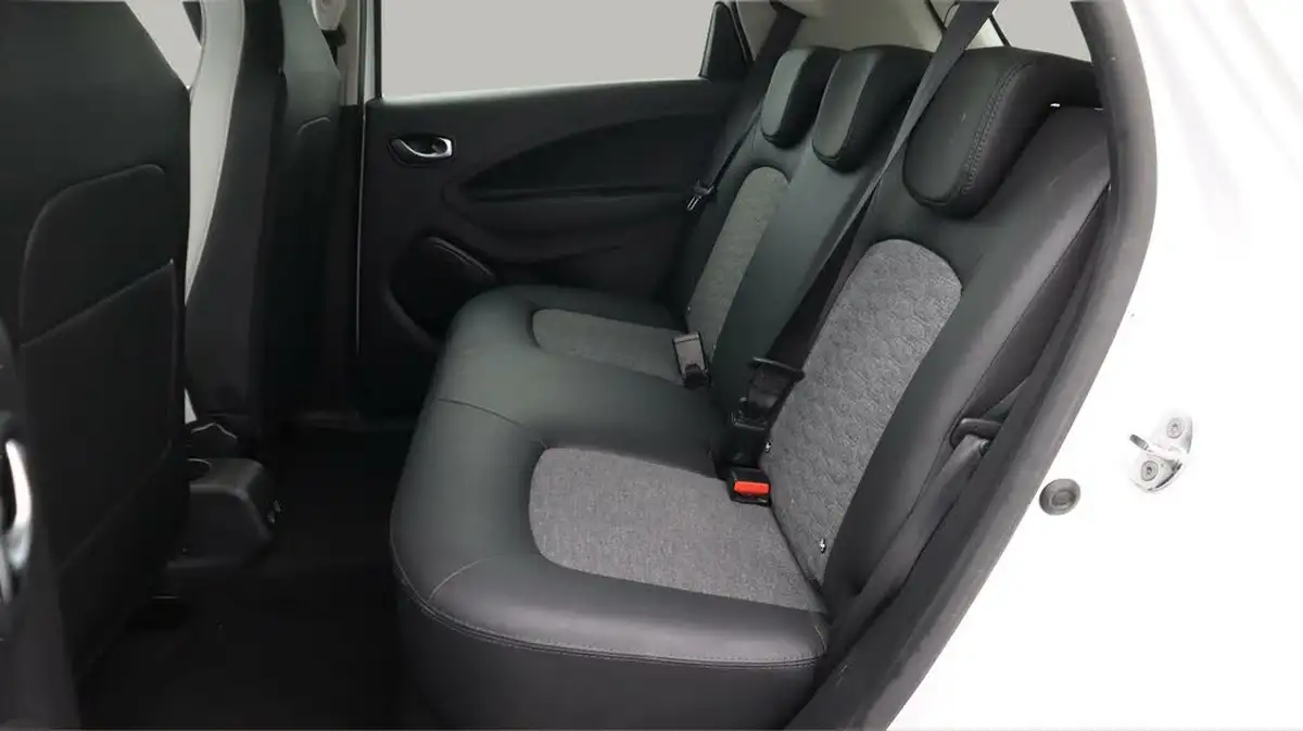 2021-renault-zoe-e-i-gt-line-rapid-charge-big-16