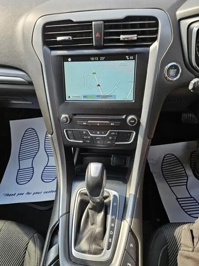 2017-ford-mondeo-20tdci-titanium-180ps-hatchback-powershift-big-6