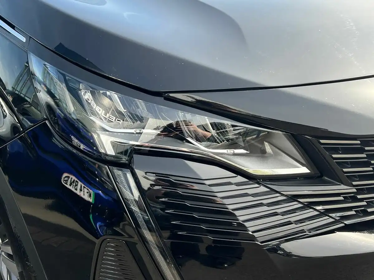 2022-peugeot-3008-suv-12-puretech-allure-premium-eat8-big-26