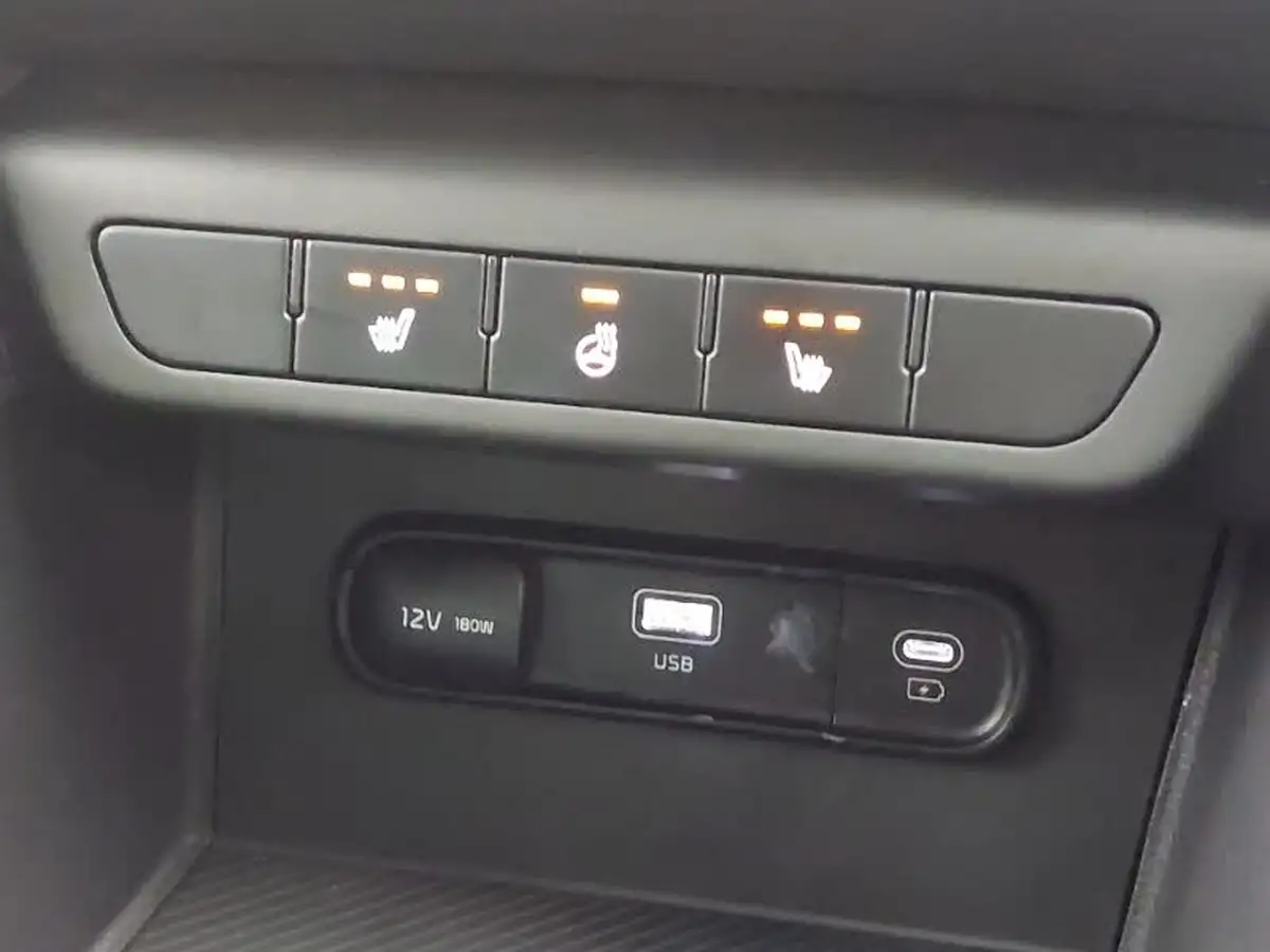 2023-kia-sportage-16-t-gdi-gt-line-148bhp-big-16