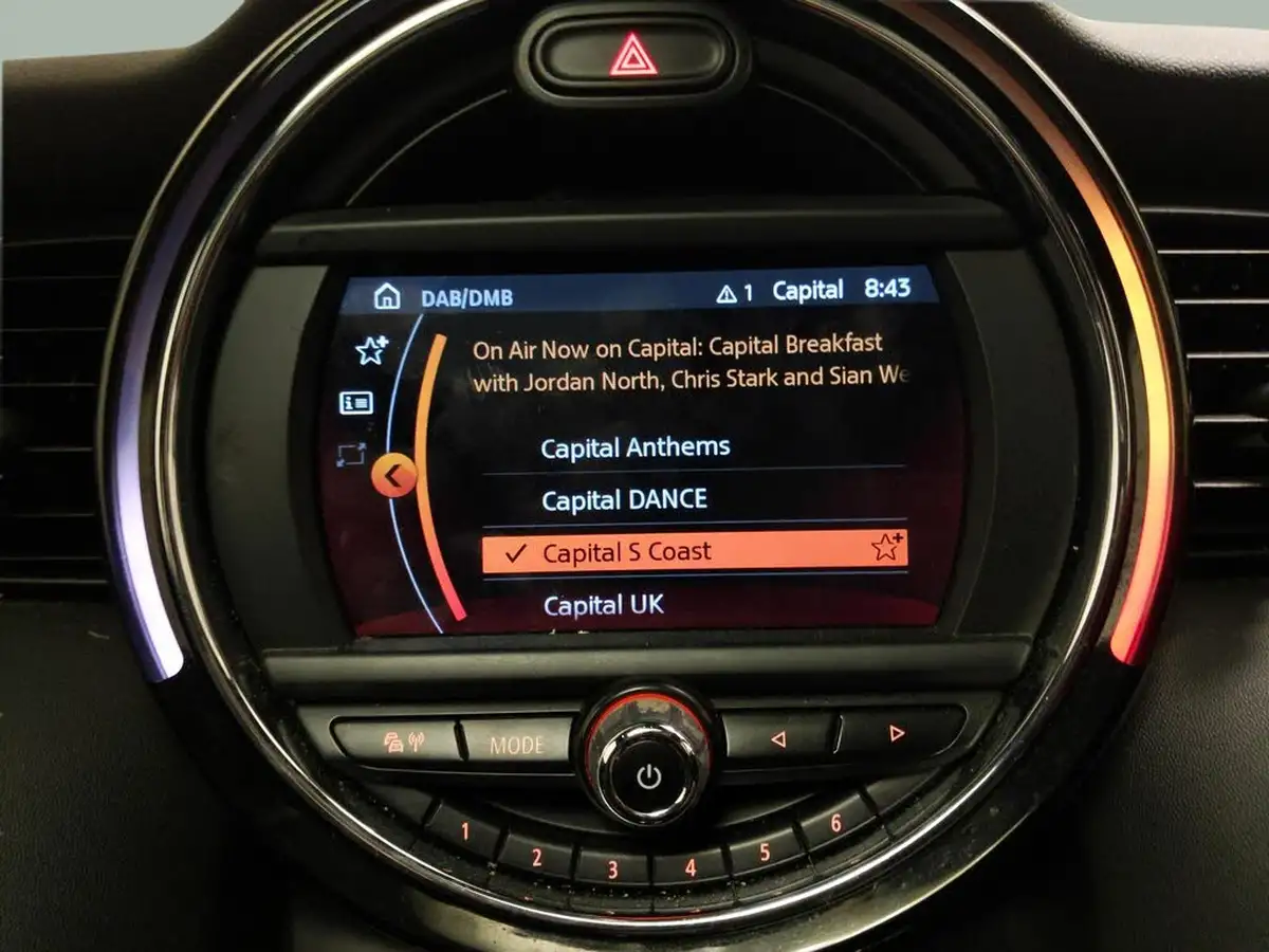 2020-mini-cooper-15-cooper-exclusive-nav-hatchback-3d-auto-big-5