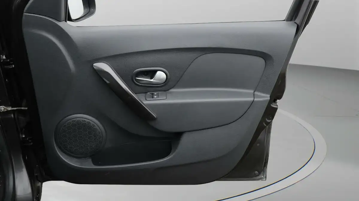 2020-dacia-sandero-09-tce-comfort-big-15