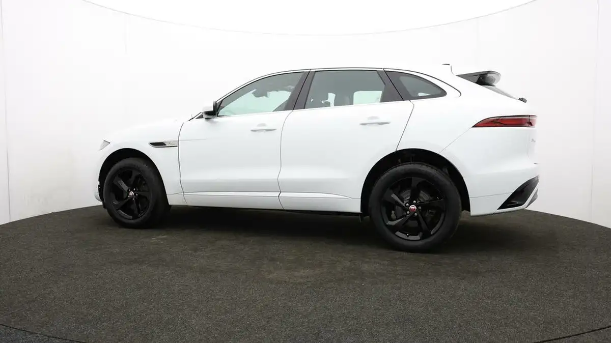 2022-jaguar-f-pace-20-d200-r-dynamic-s-big-76