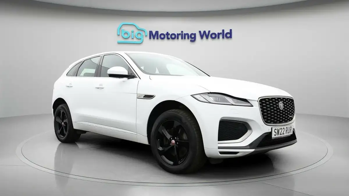 2022-jaguar-f-pace-20-d200-r-dynamic-s-big-0