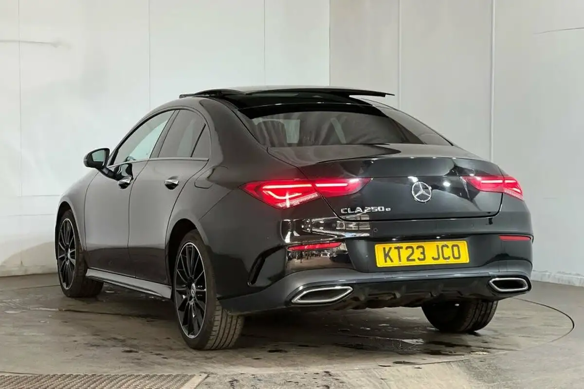 2023-mercedes-benz-cla-big-22