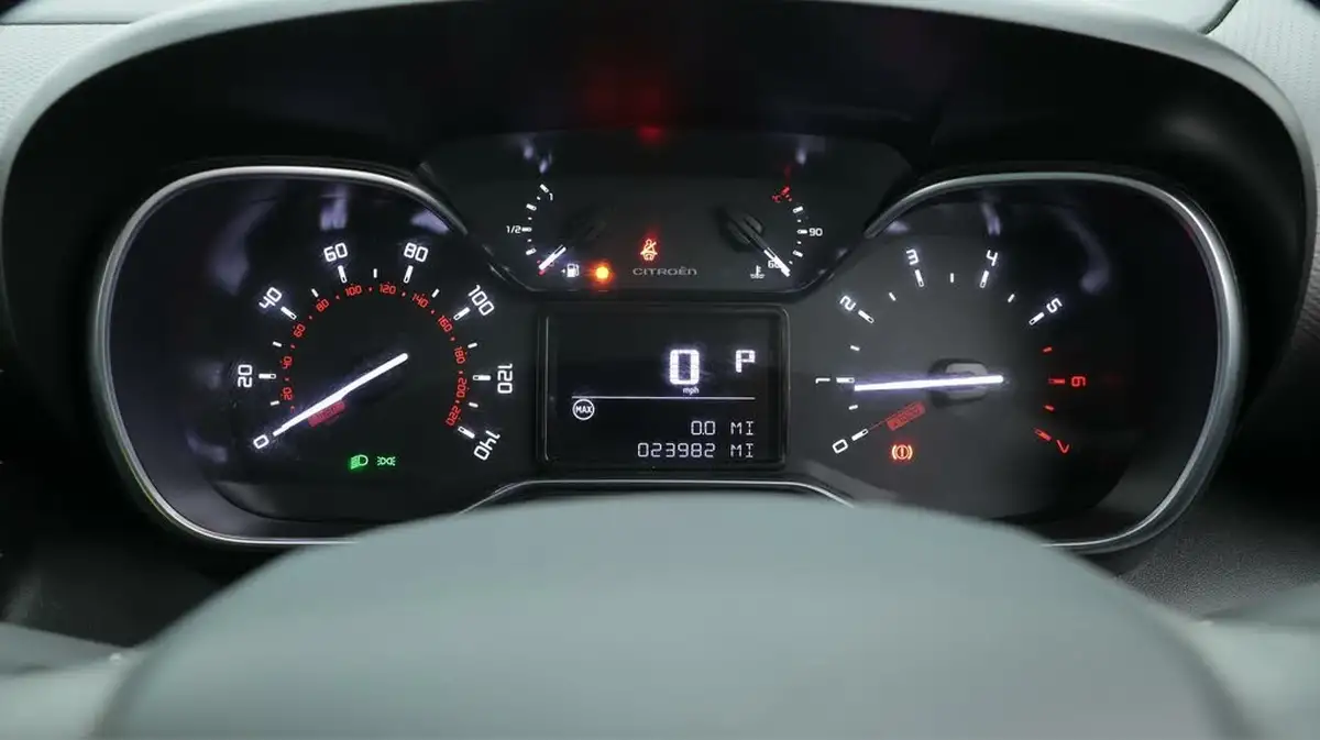 2020-citroen-c3-aircross-12-puretech-flair-130ps-ss-eat6-big-10