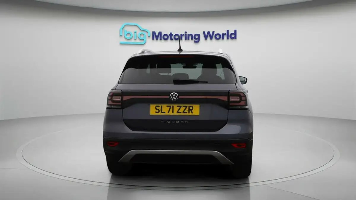 2021-volkswagen-t-cross-big-6