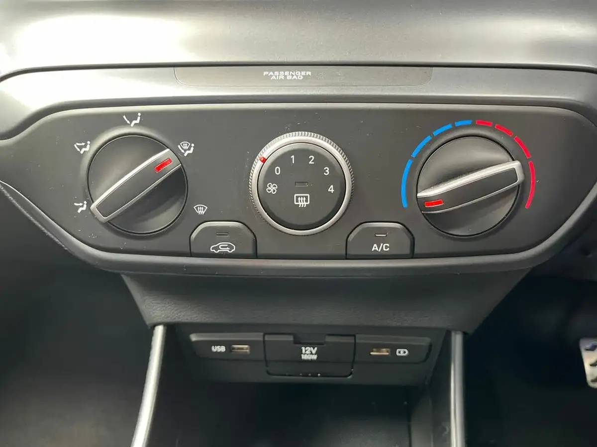 2023-hyundai-bayon-10-t-gdi-se-connect-dct-big-27