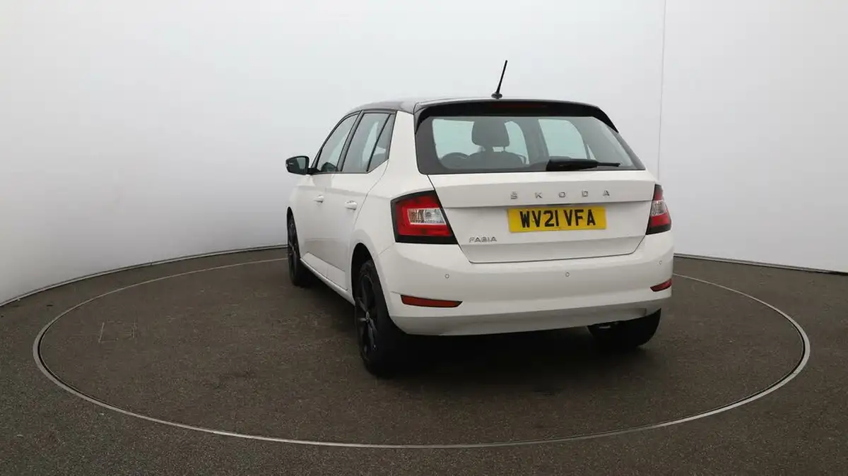 2021-skoda-fabia-10-mpi-colour-edition-60ps-big-58