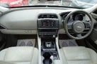 2015-jaguar-xe-20-portfolio-small-13