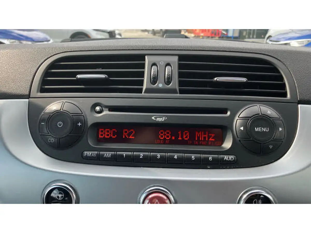 2015-fiat-500-12-s-big-26