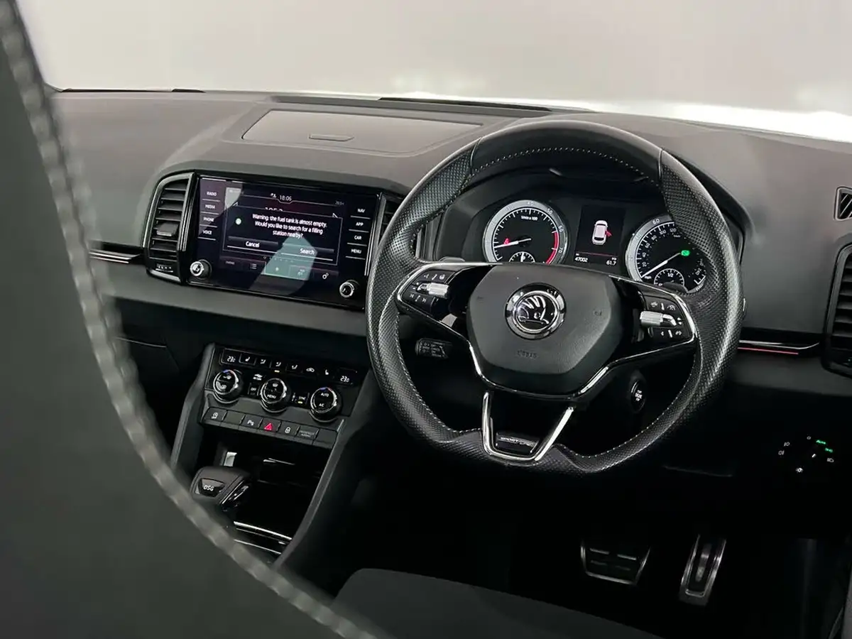 2021-skoda-karoq-15-tsi-sportline-dsg-big-22