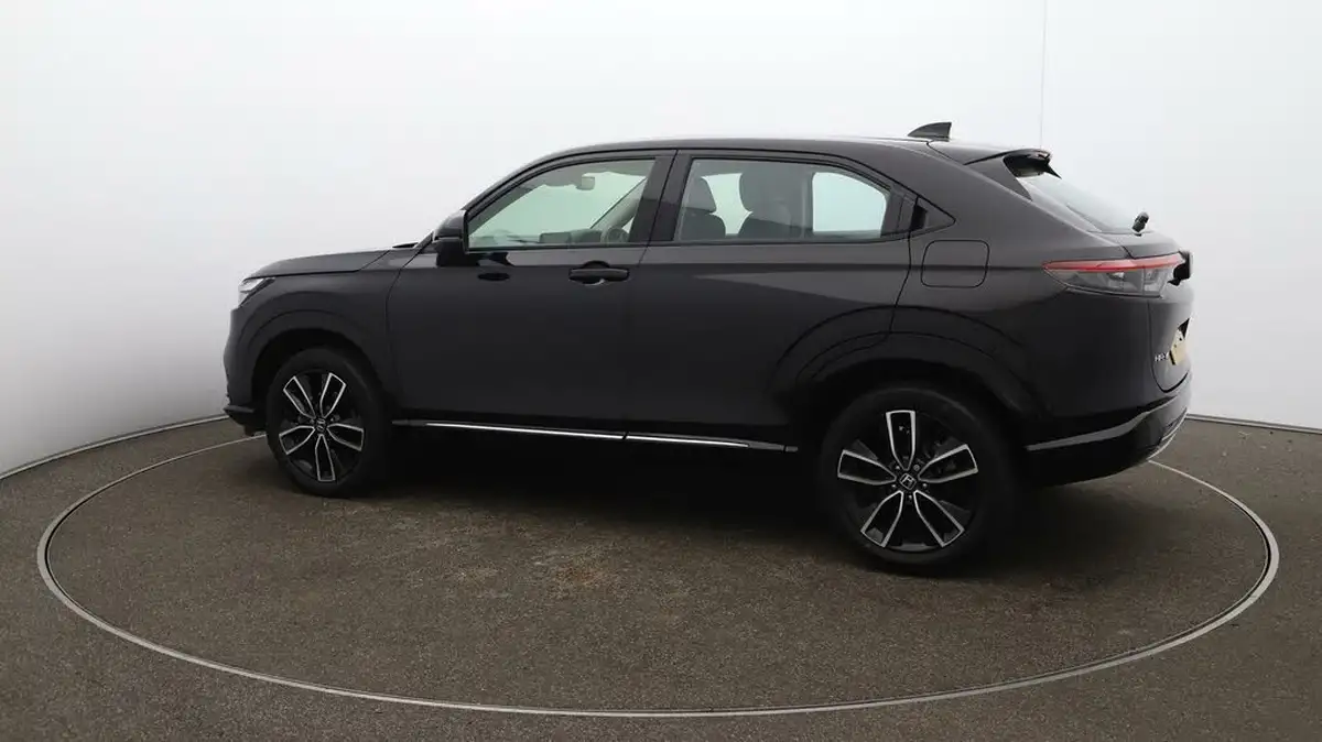 2022-honda-hr-v-15-i-mmd-advance-big-44