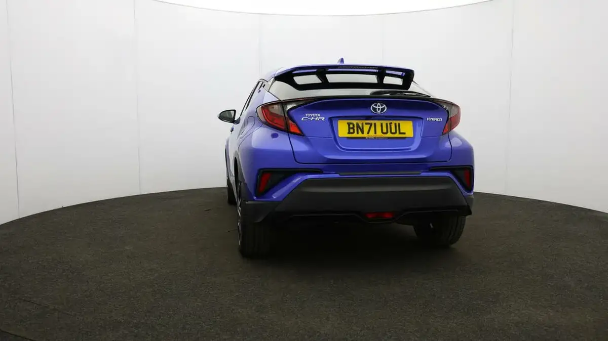 2021-toyota-c-hr-18-vvt-i-design-big-57