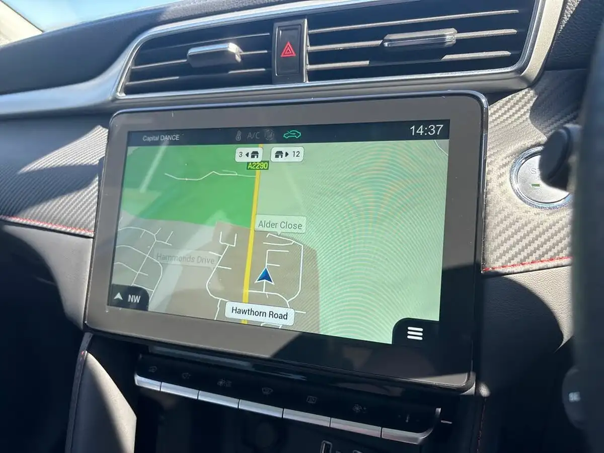 2021-mg-zs-suv-10t-gdi-exclusive-big-19