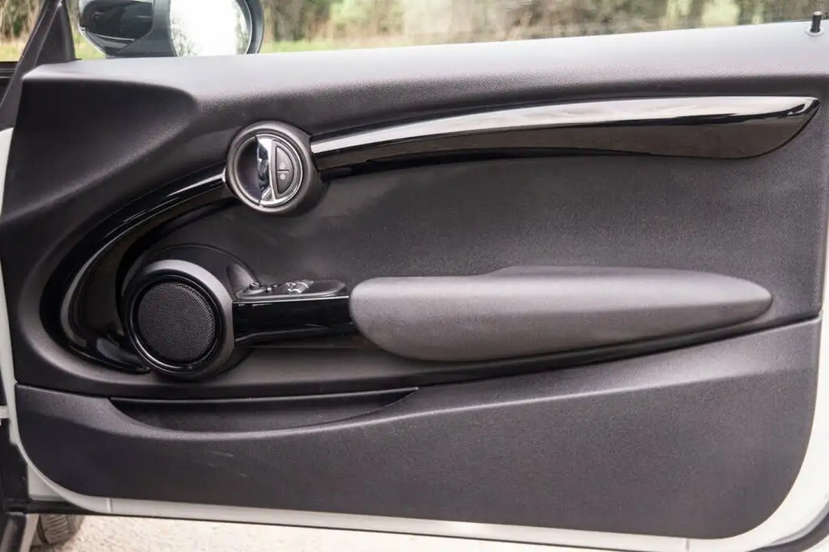 2020-mini-cooper-e-cooper-s-2-big-27