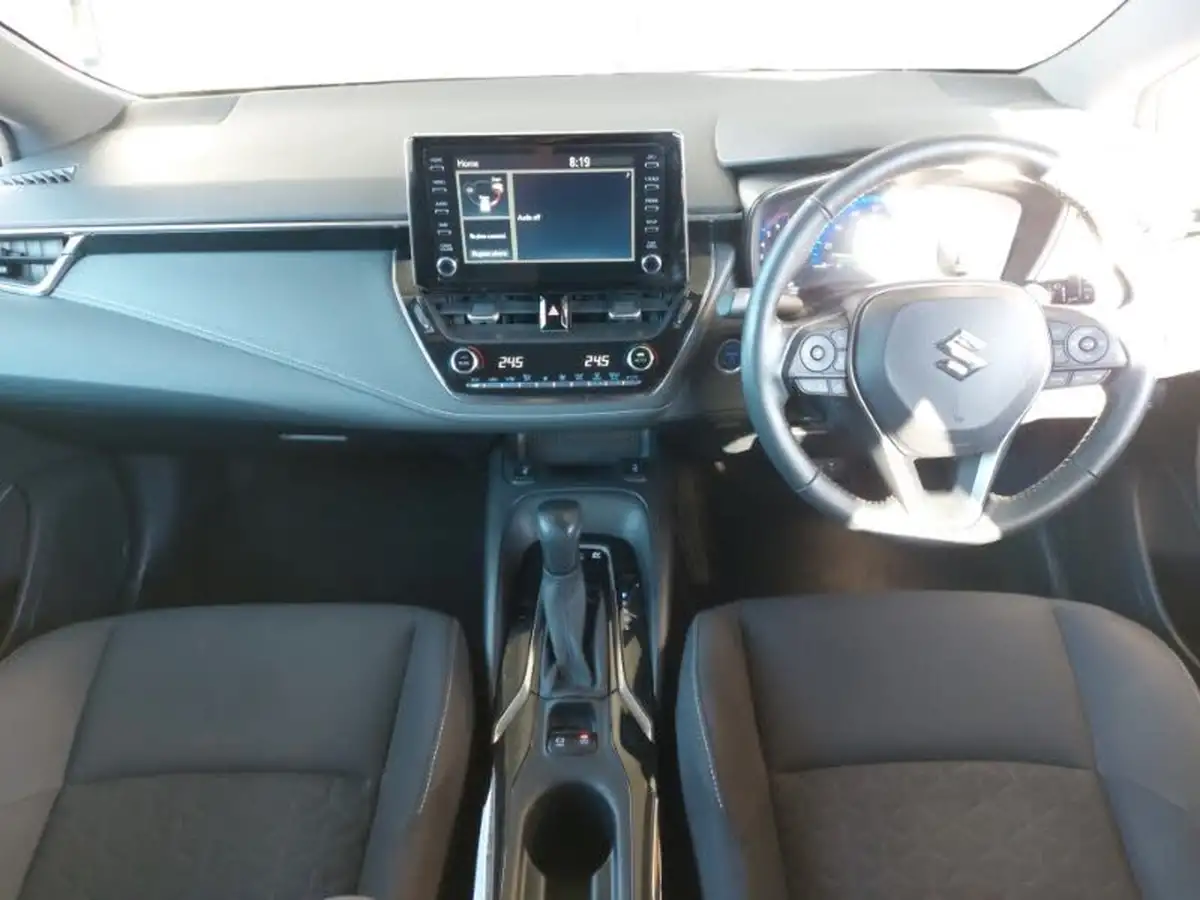 2022-suzuki-swace-18-sz-t-big-2