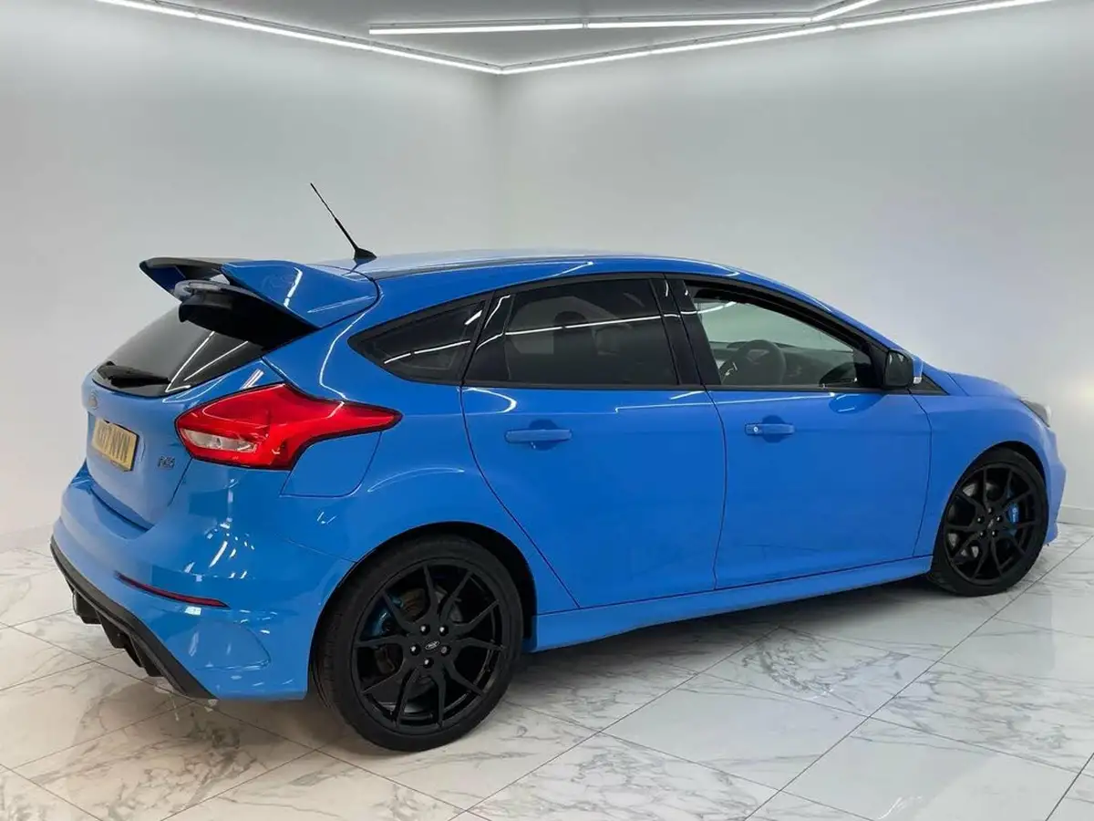2017-ford-focus-23-rs-4x4-2261cc-big-22