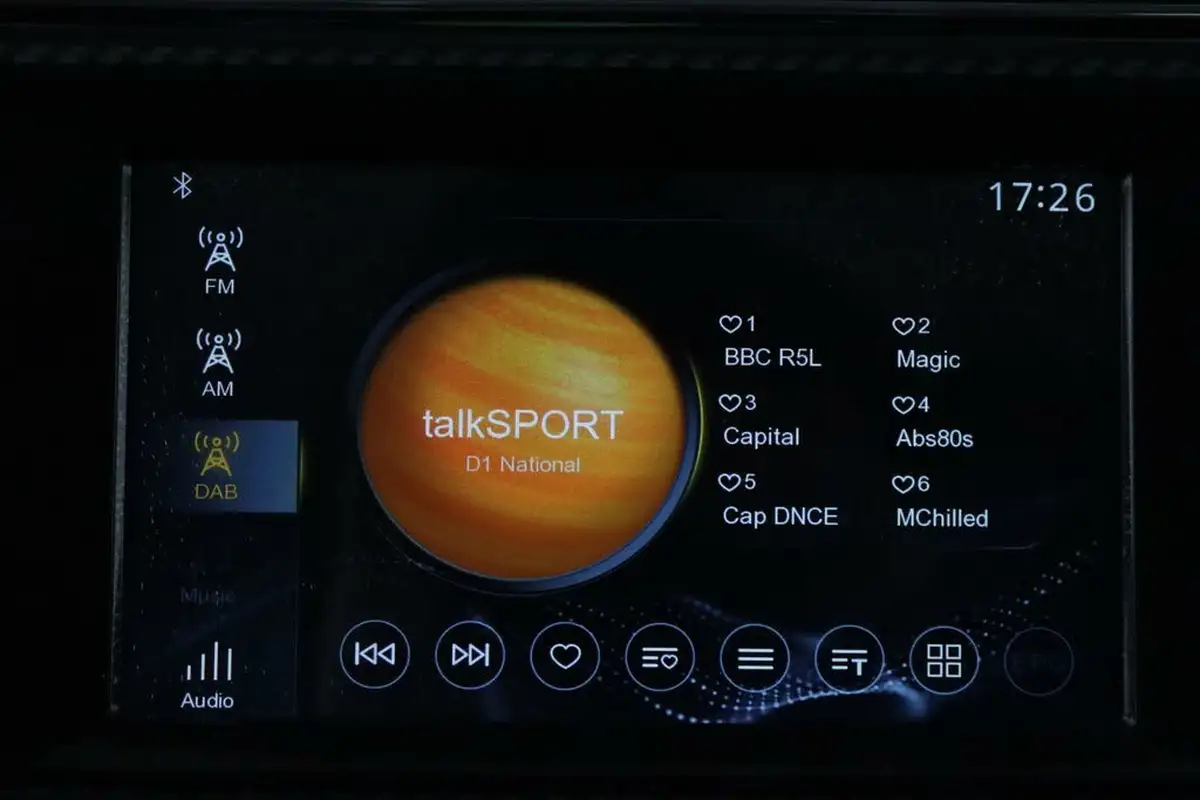 2019-mg-zs-suv-10t-gdi-exclusive-111ps-big-25