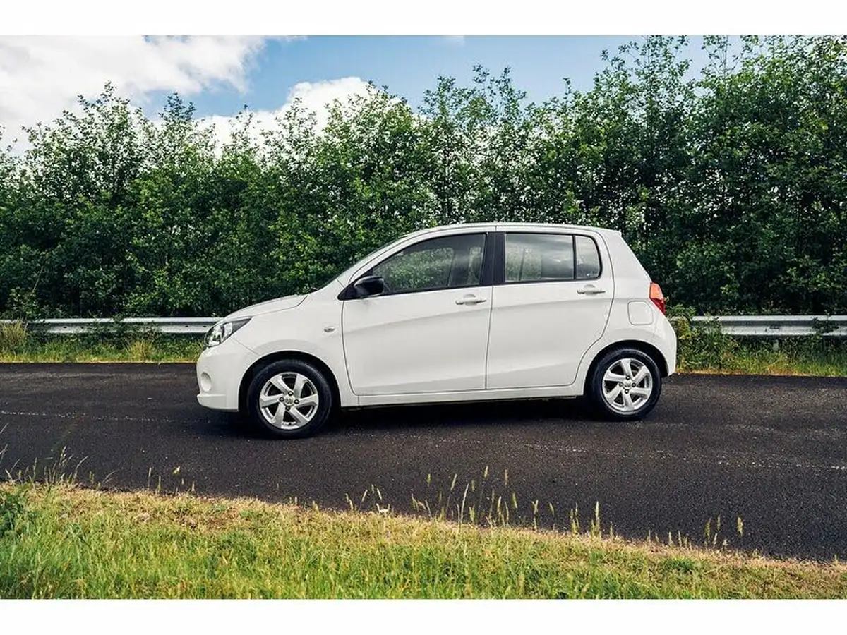 2016-suzuki-celerio-10-sz3-dualjet-big-42
