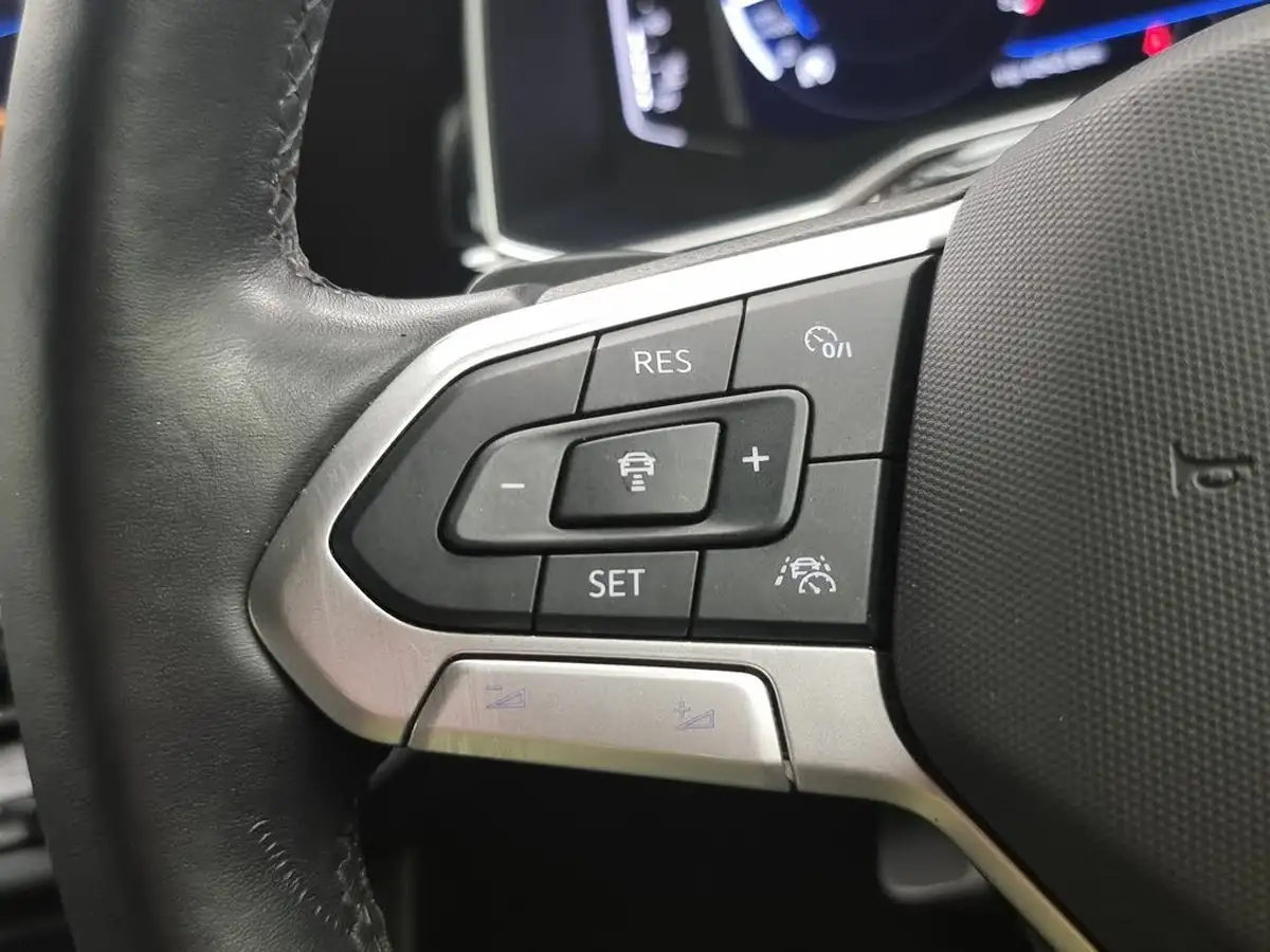 2022-volkswagen-polo-10-tsi-r-line-95ps-dsg-big-22