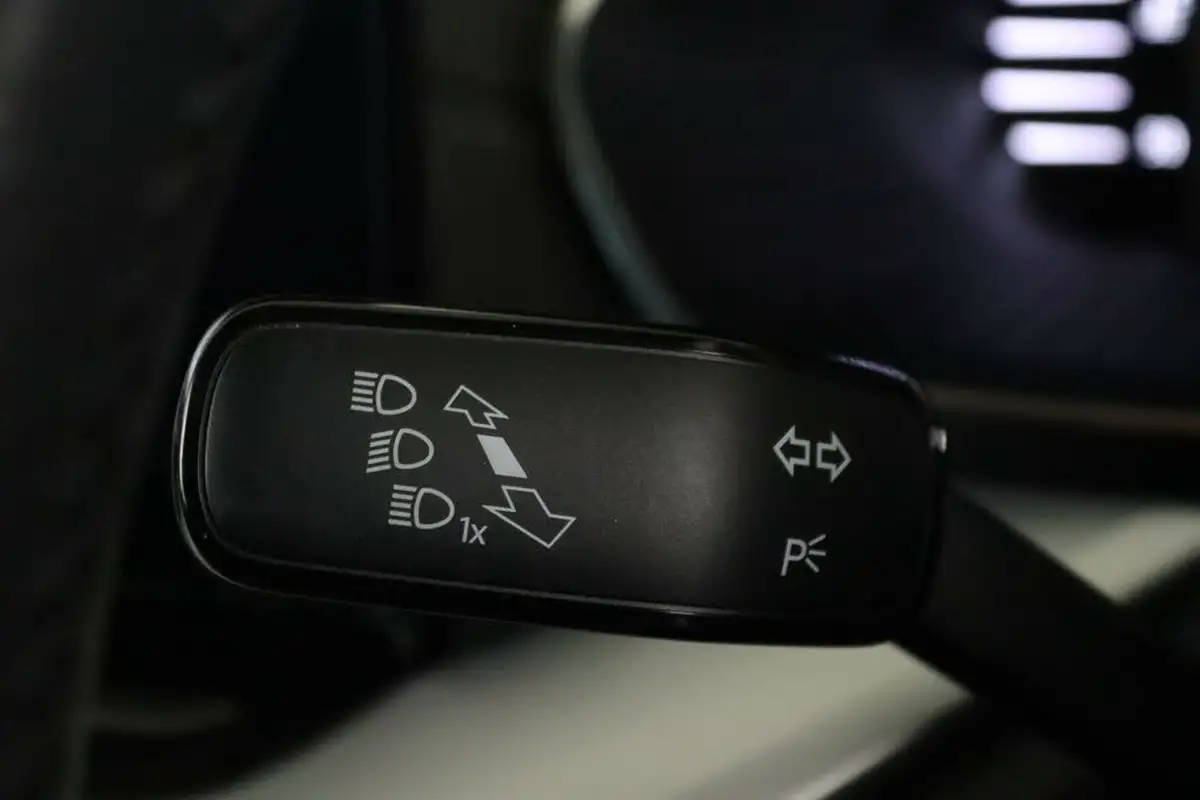 2021-skoda-octavia-15-tsi-se-l-hatchback-big-22
