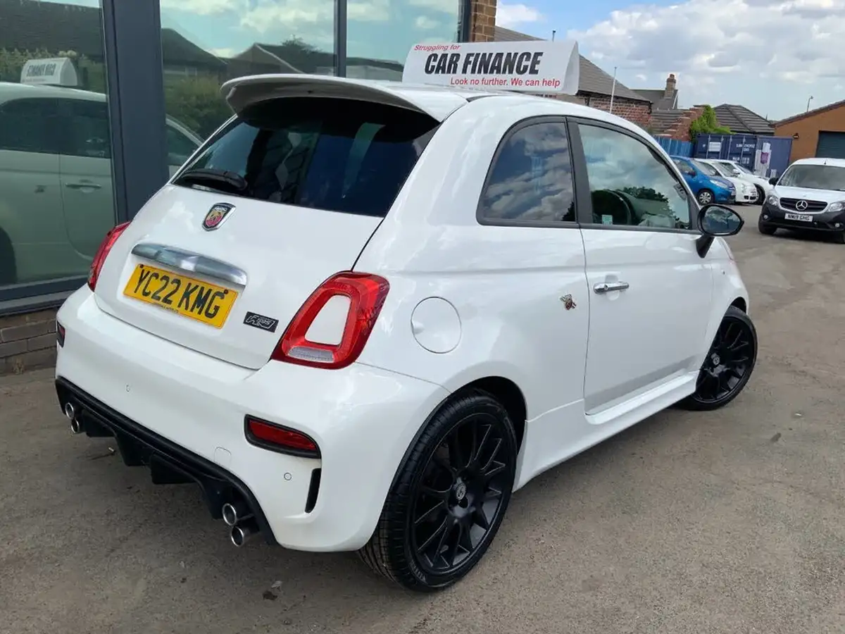 2022-abarth-595-14-tjet-f-big-1