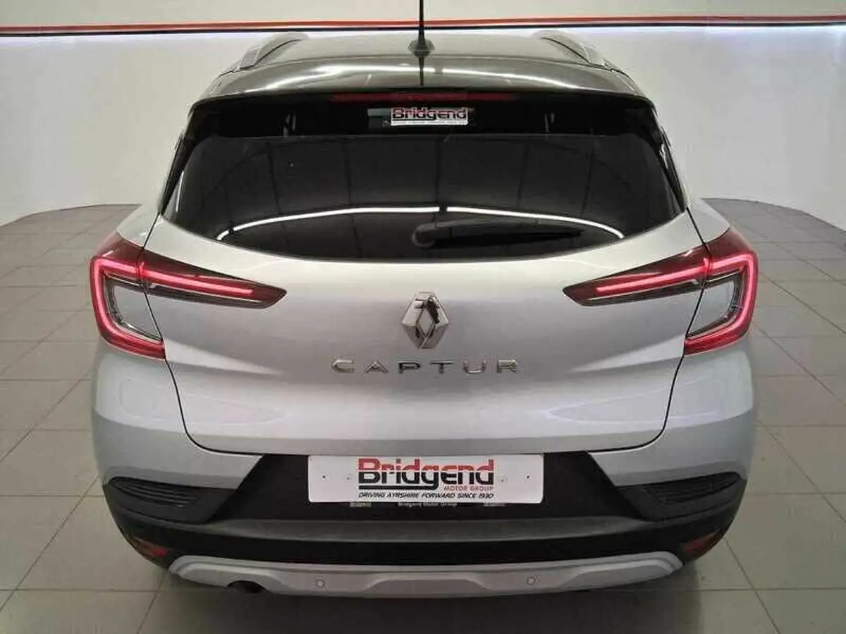 2020-renault-captur-13-tce-iconic-130bhp-edc-auto-big-4