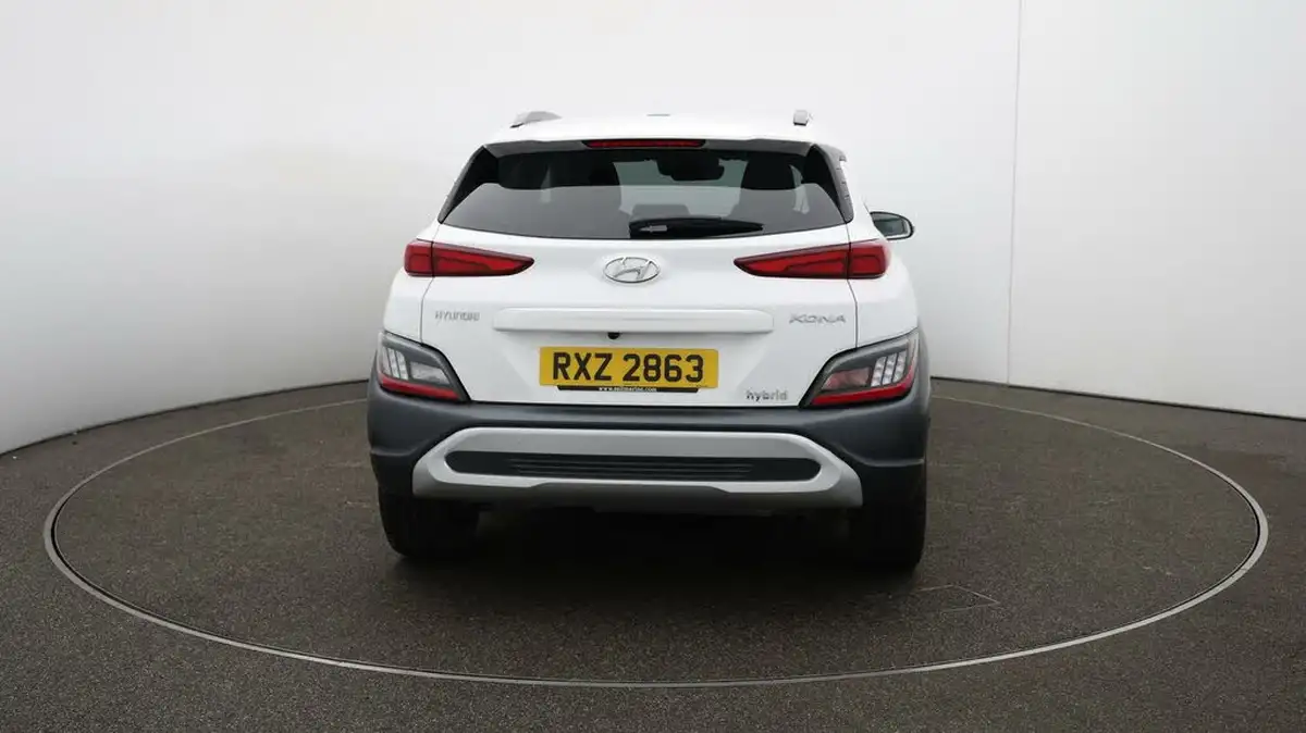 2022-hyundai-kona-16-gdi-premium-big-57