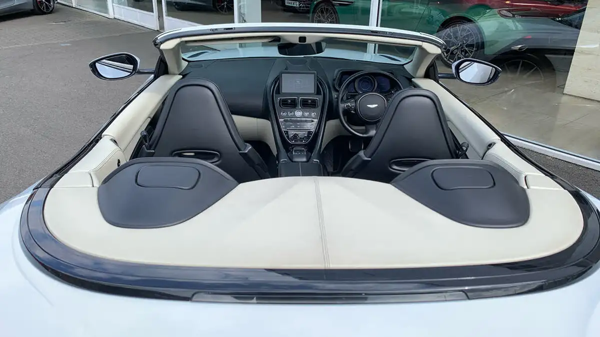 2021-aston-martin-db11-40-v8-503bhp-big-29